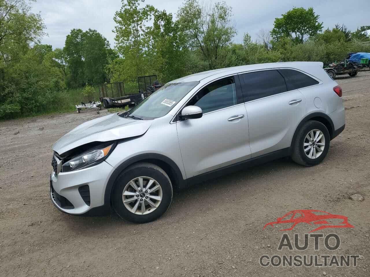 KIA SORENTO 2019 - 5XYPG4A30KG577120