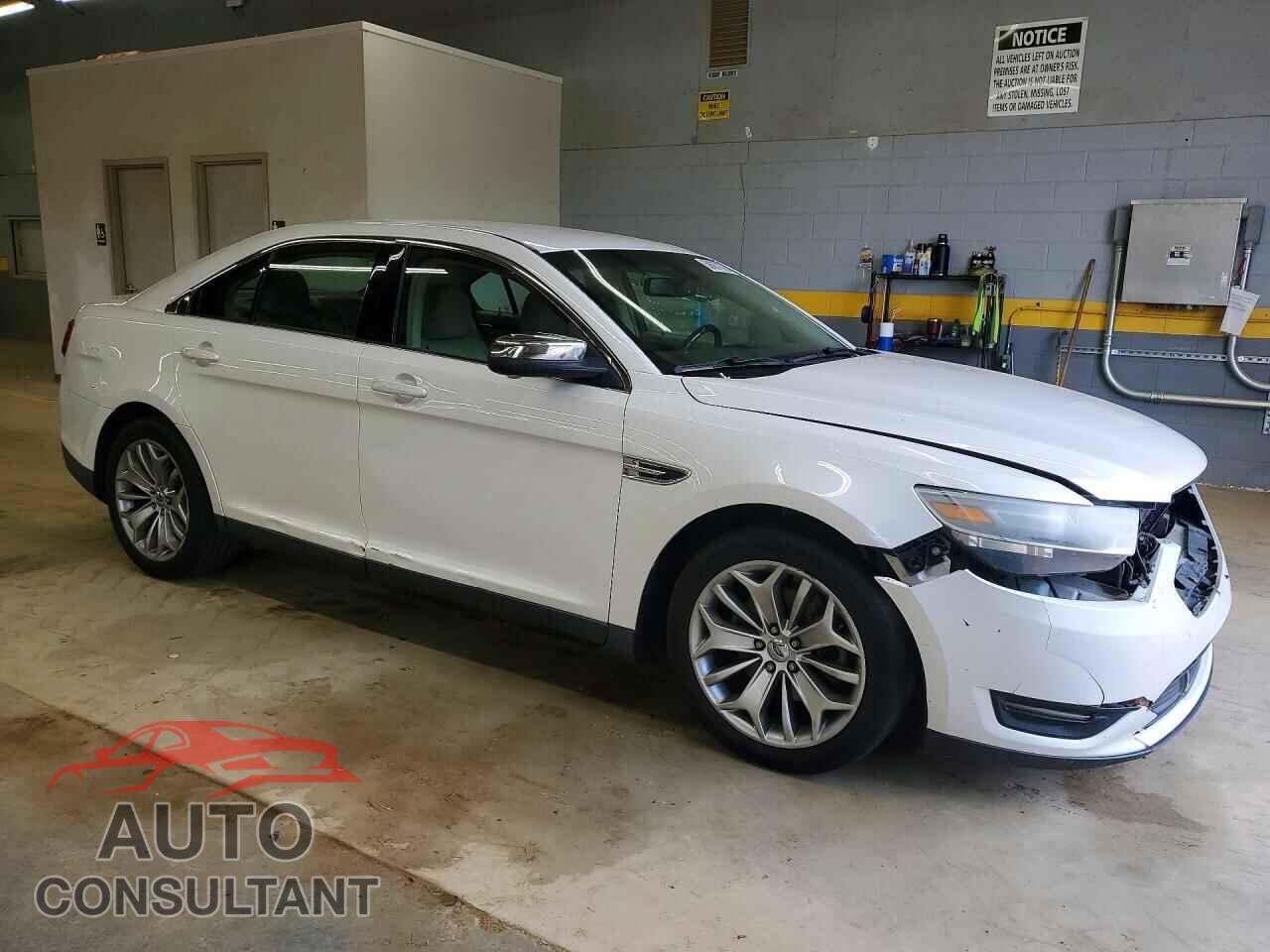 FORD TAURUS 2014 - 1FAHP2F8XEG128564
