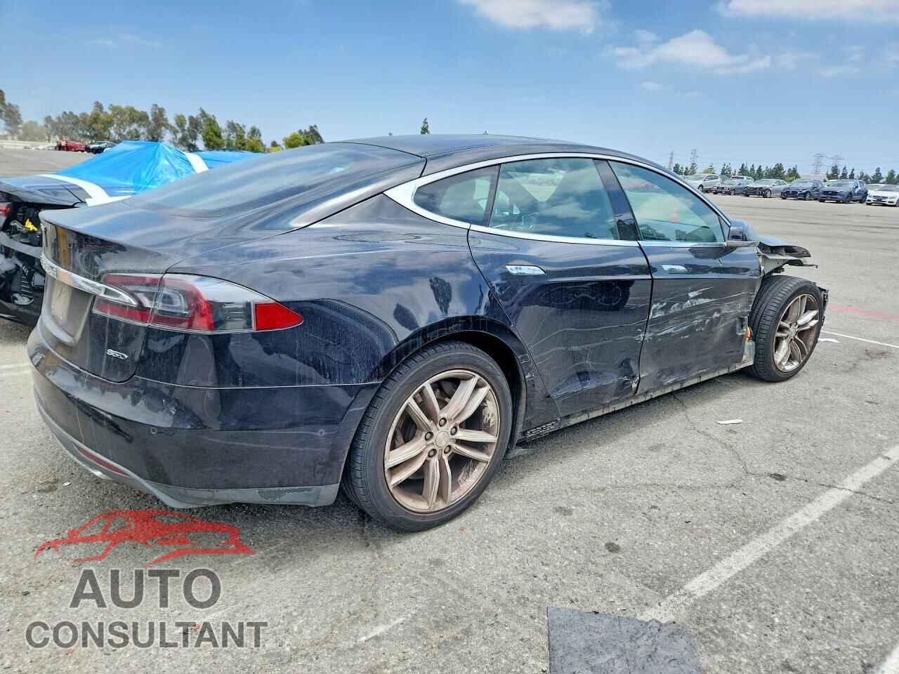 TESLA MODEL S 2015 - 5YJSA1E24FF103390