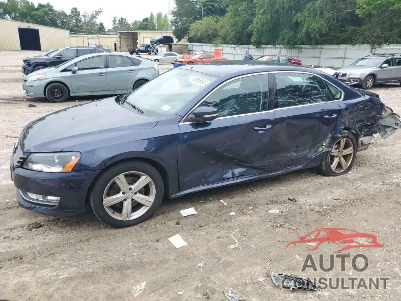 VOLKSWAGEN PASSAT 2013 - 1VWBP7A39DC051150