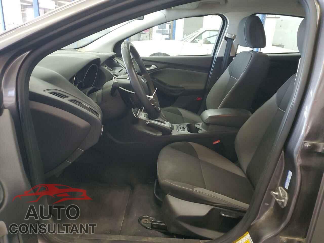 FORD FOCUS 2014 - 1FADP3K23EL255251