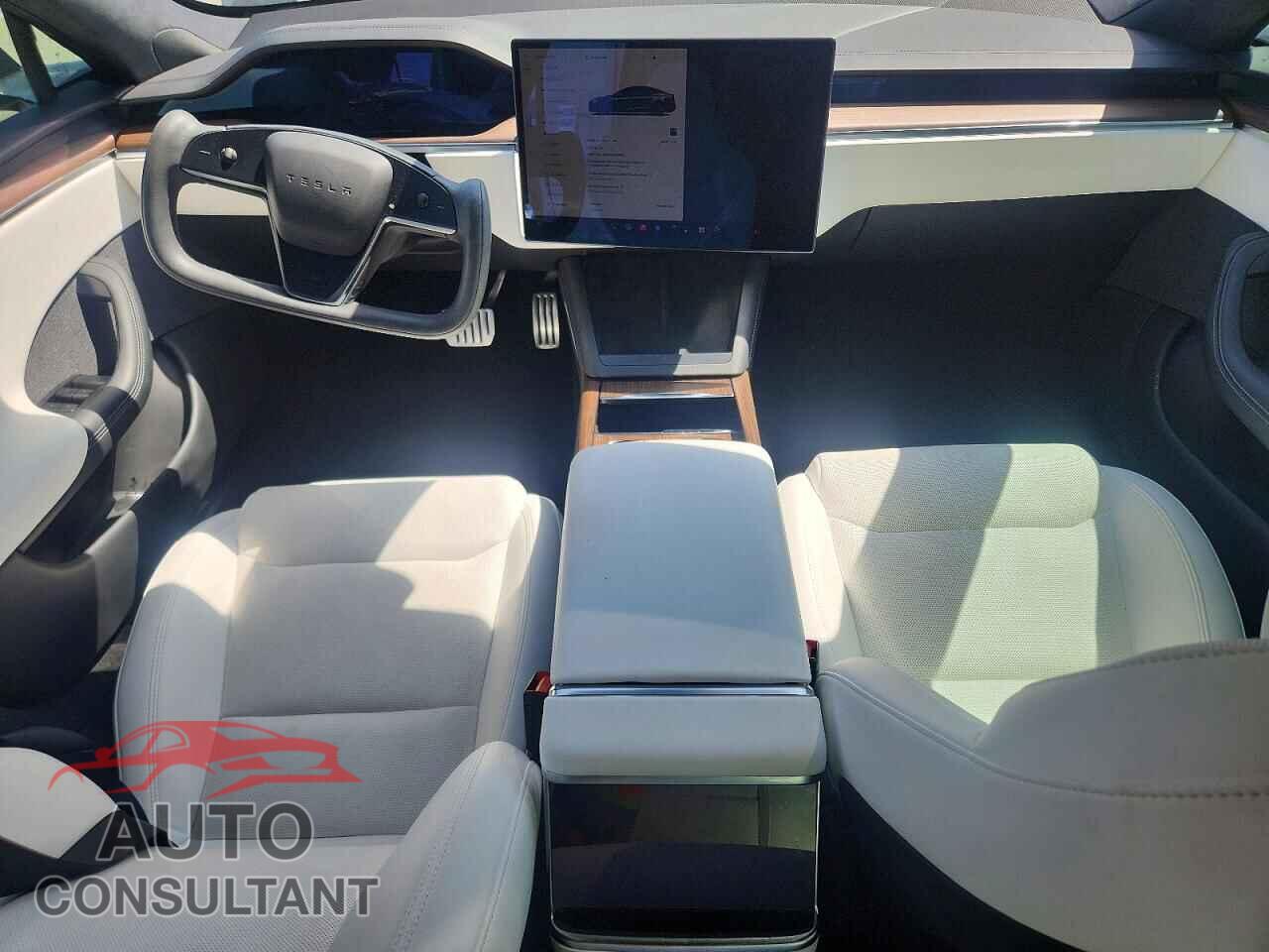 TESLA MODEL S 2023 - 5YJSA1E5XPF499756