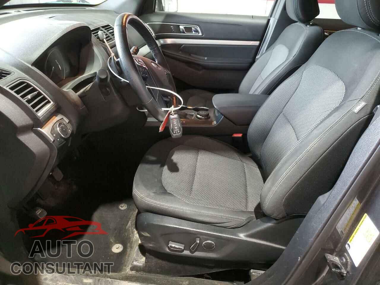 FORD EXPLORER 2017 - 1FM5K8D80HGC28139