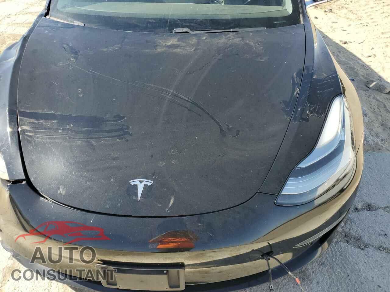 TESLA MODEL 3 2018 - 5YJ3E1EA7JF045963