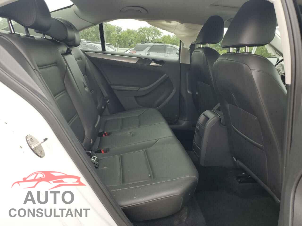 VOLKSWAGEN JETTA 2017 - 3VWDB7AJ7HM415818