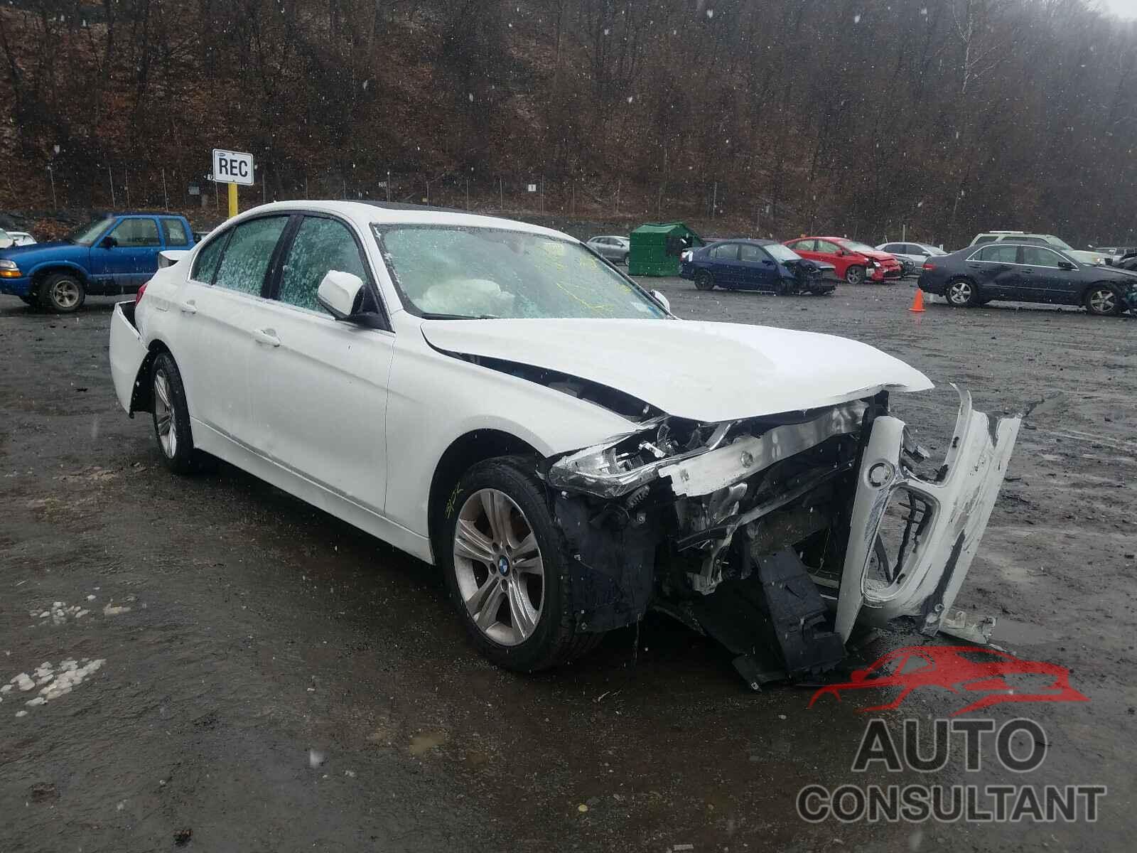 BMW 3 SERIES 2017 - WBA8D9G35HNU65915