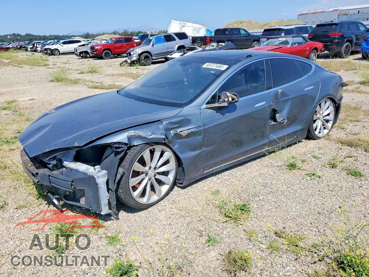 TESLA MODEL S 2013 - 5YJSA1CG3DFP03930