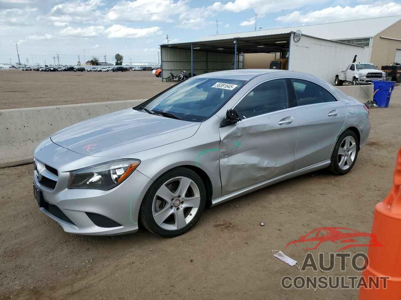 MERCEDES-BENZ CLA-CLASS 2015 - WDDSJ4EB7FN193417