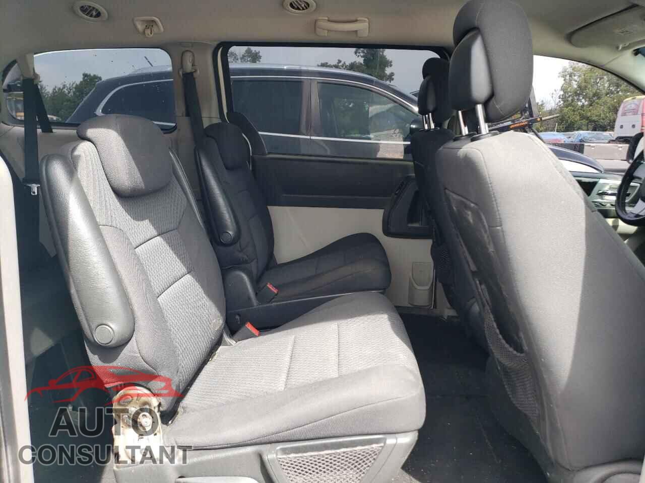 DODGE CARAVAN 2010 - 2D4RN5D11AR444927