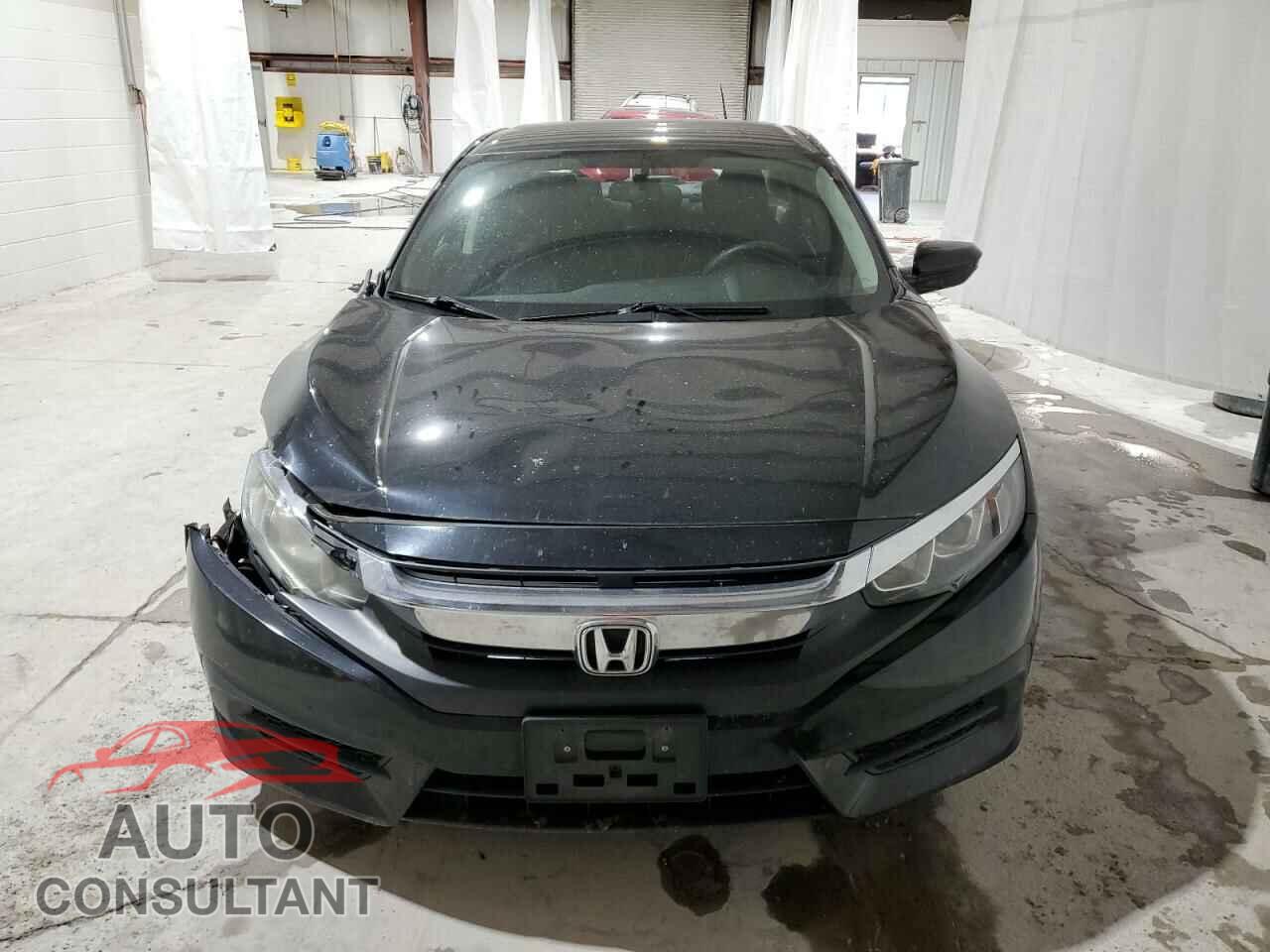 HONDA CIVIC 2017 - 2HGFC2F52HH551085