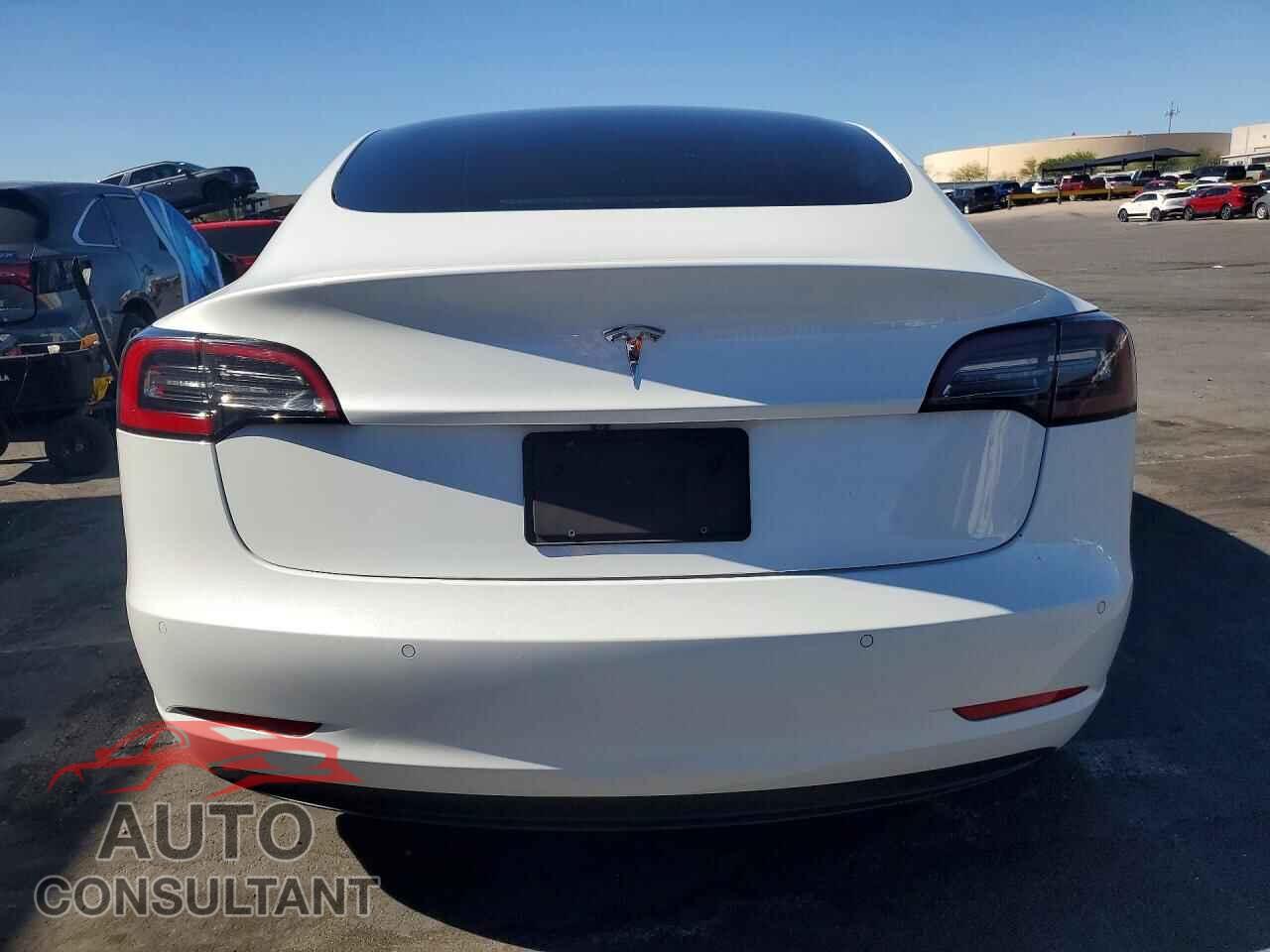 TESLA MODEL 3 2021 - 5YJ3E1EAXMF087483