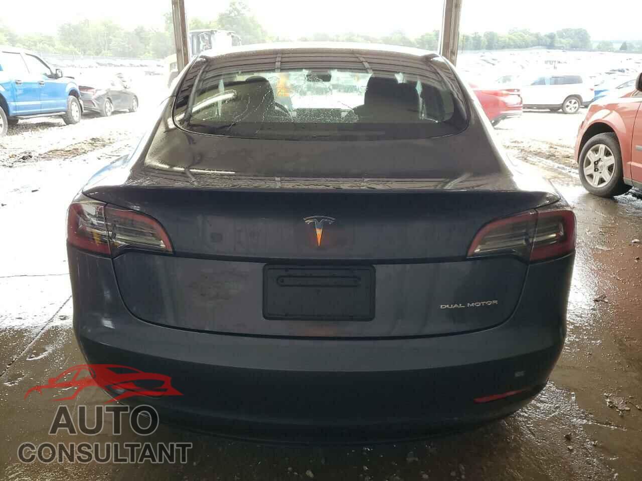 TESLA MODEL 3 2023 - 5YJ3E1EBXPF706600