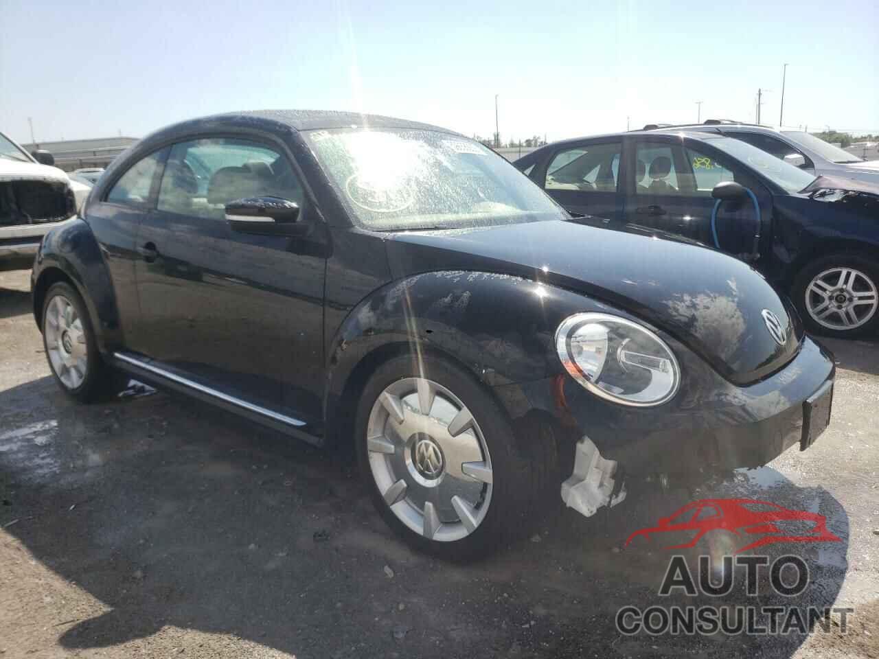 VOLKSWAGEN BEETLE 2016 - 3VWJ17AT5GM618969