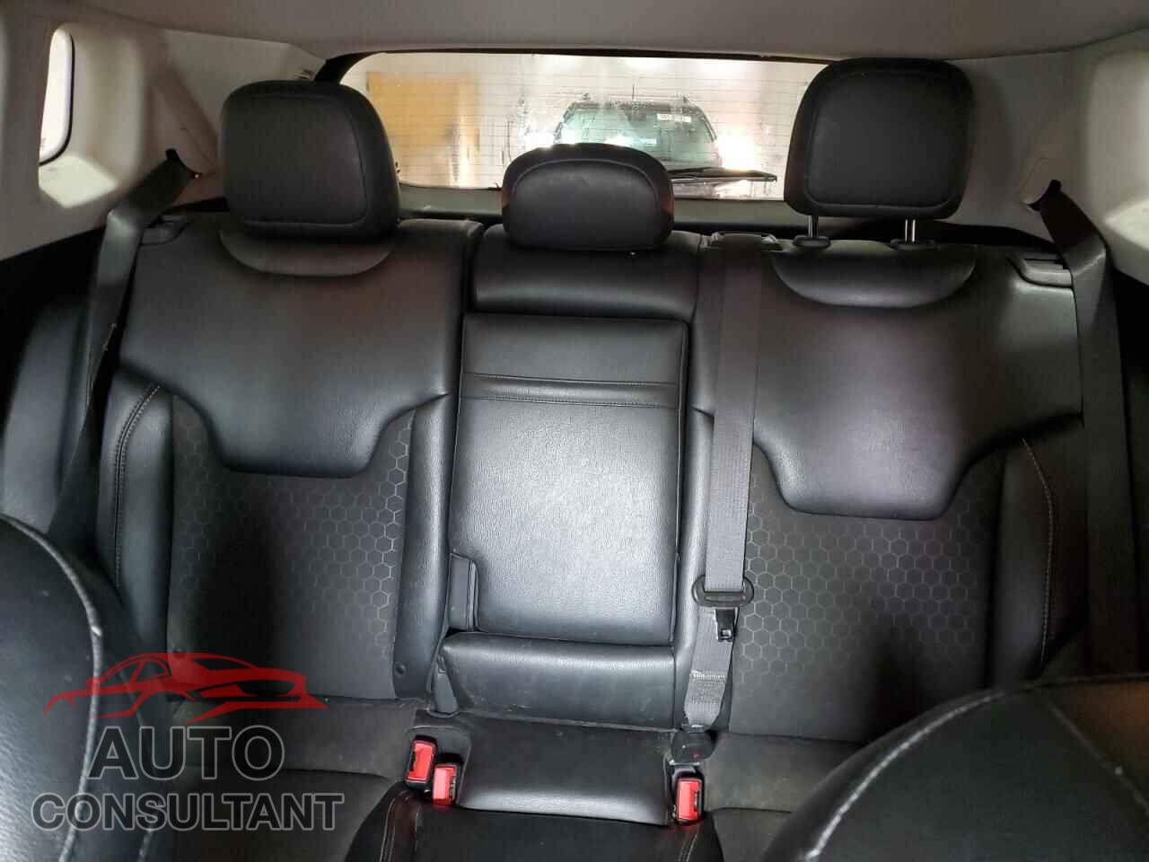JEEP COMPASS 2019 - 3C4NJDBB7KT662172