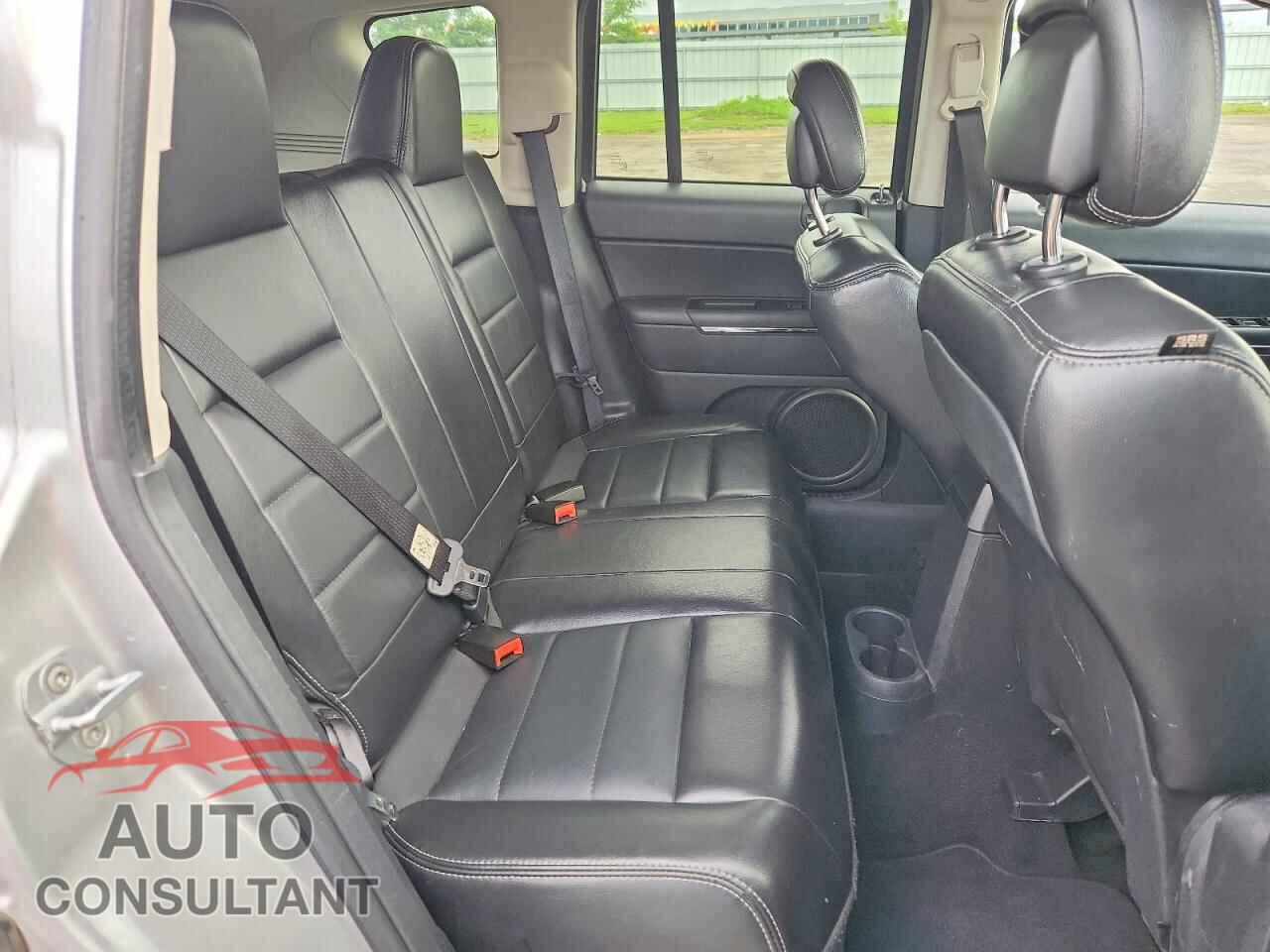 JEEP COMPASS 2011 - 1J4NF5FB8BD263918