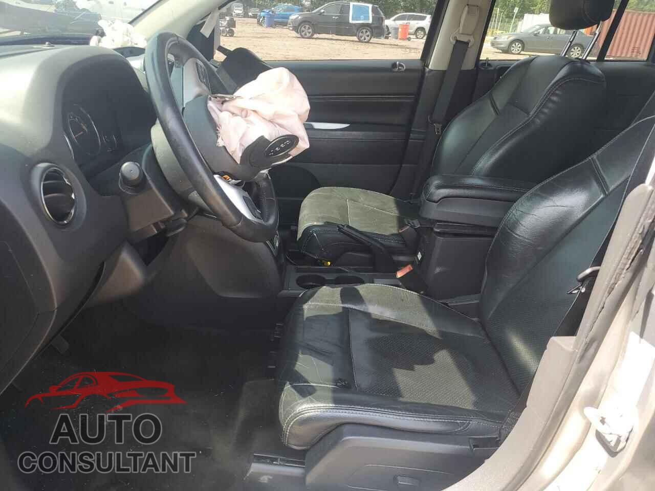 JEEP COMPASS 2016 - 1C4NJCEA8GD720252
