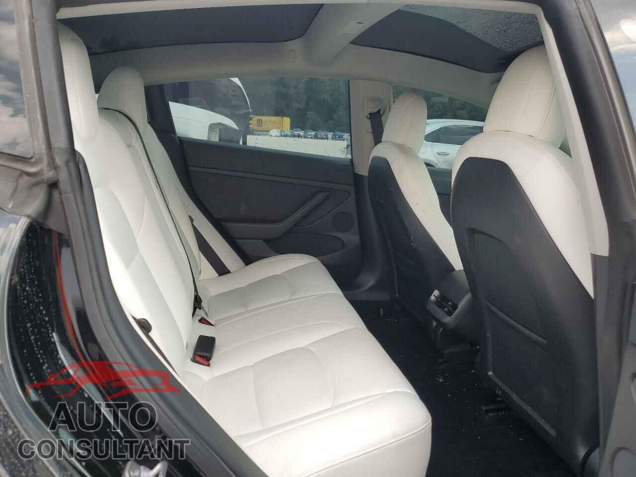 TESLA MODEL 3 2022 - 5YJ3E1ECXNF204126