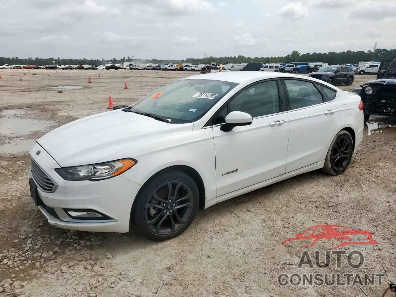 FORD FUSION 2018 - 3FA6P0LU0JR242010