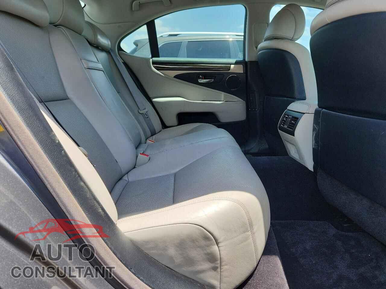 LEXUS LS460 2013 - JTHBL5EF8D5122042