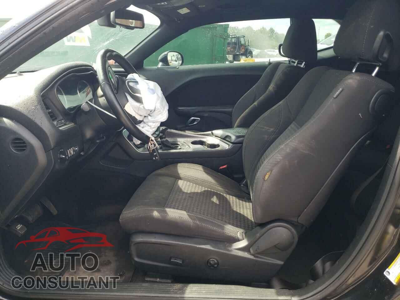 DODGE CHALLENGER 2018 - 2C3CDZBT2JH123765