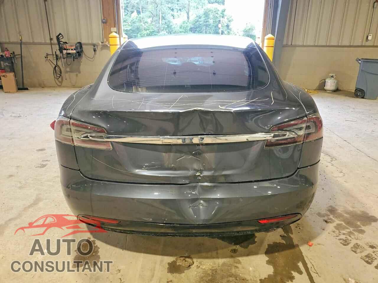TESLA MODEL S 2017 - 5YJSA1E26HF220049