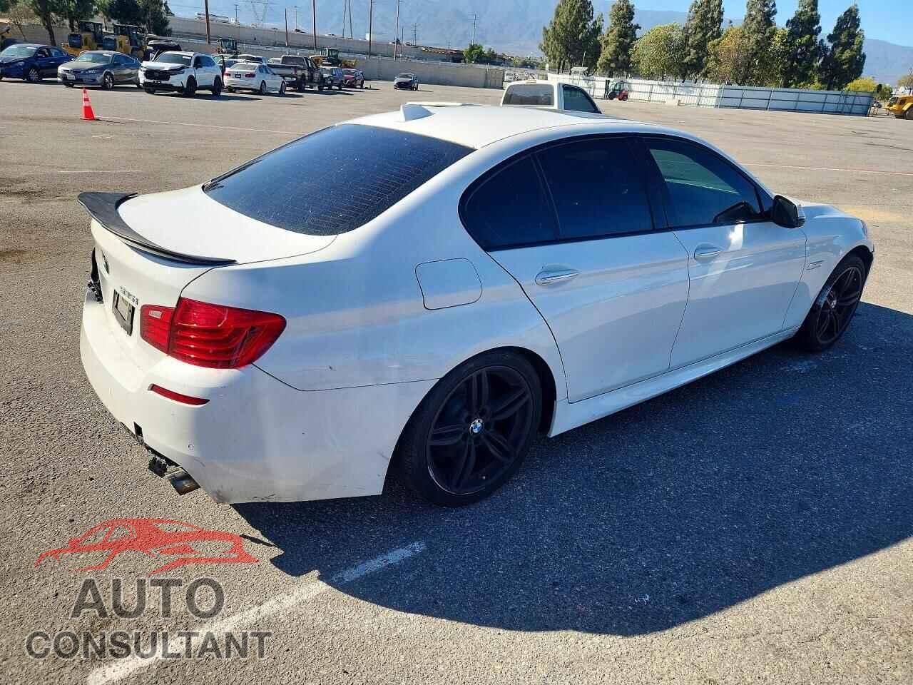 BMW 5 SERIES 2016 - WBA5B1C56GG129615