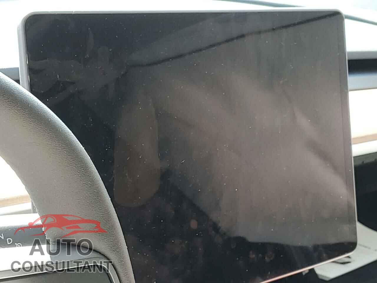 TESLA MODEL 3 2023 - 5YJ3E1EA5PF622157