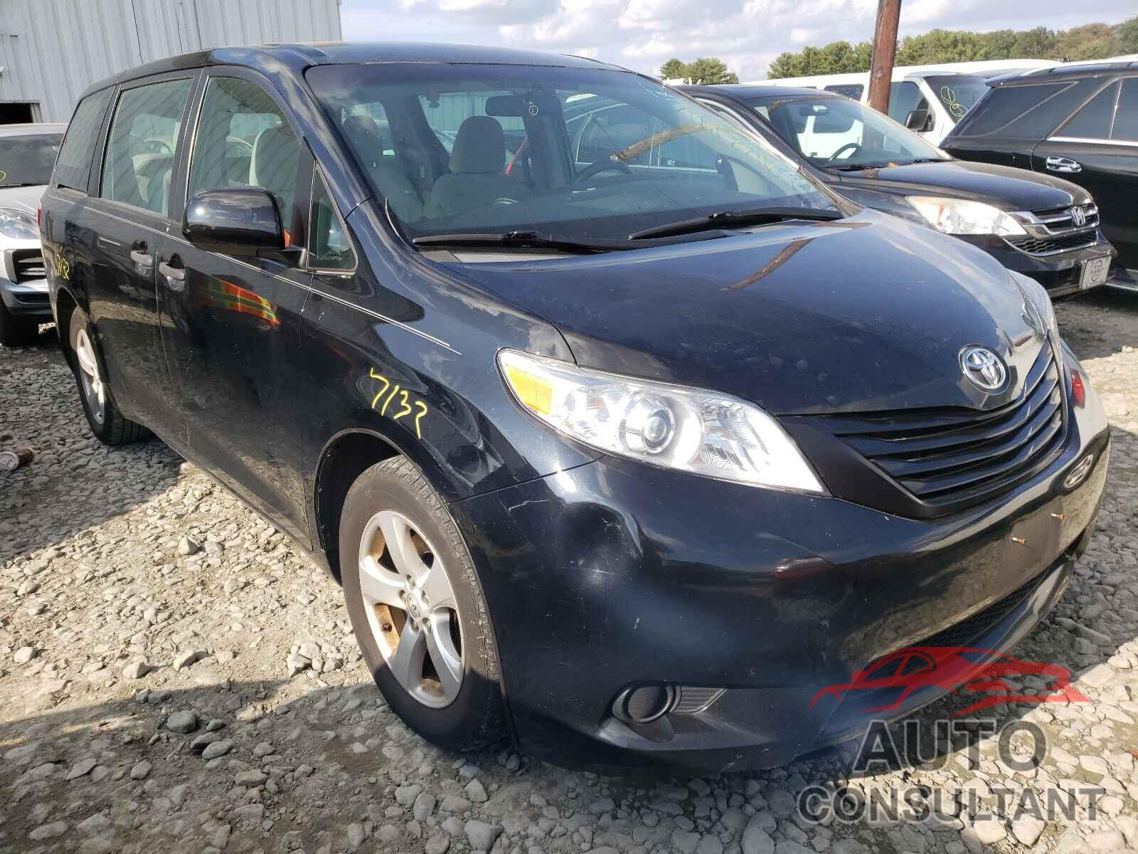 TOYOTA SIENNA 2017 - 5TDZZ3DCXHS777815