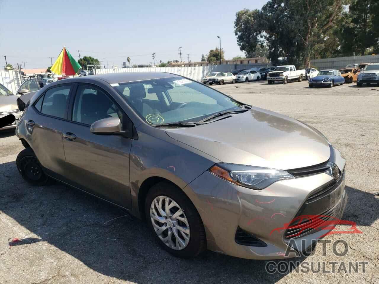 TOYOTA COROLLA 2018 - 5YFBURHE1JP746062