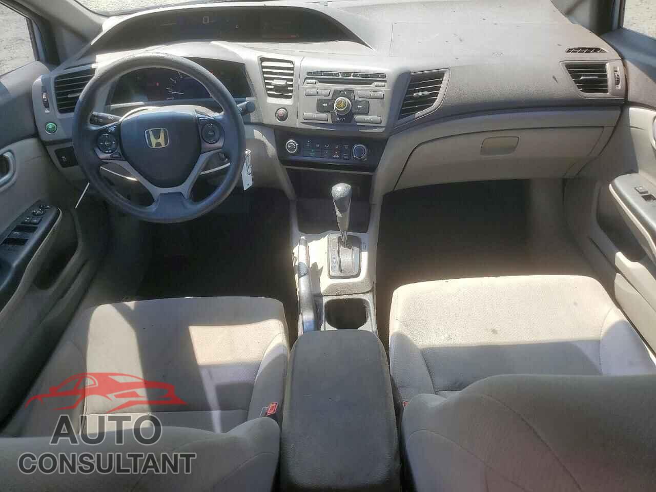 HONDA CIVIC 2012 - 2HGFB2F51CH587670