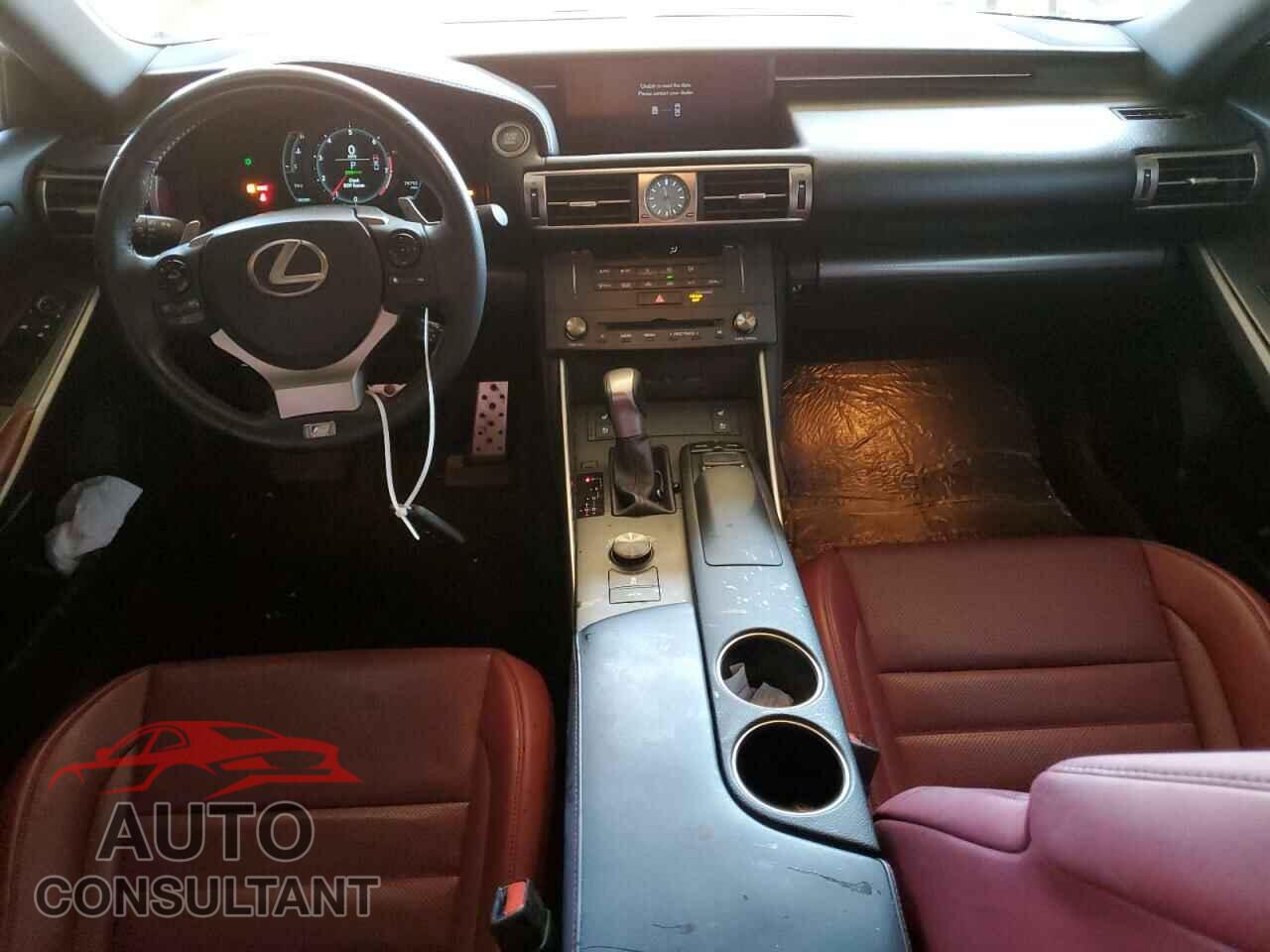 LEXUS IS 2015 - JTHBF1D28F5052365