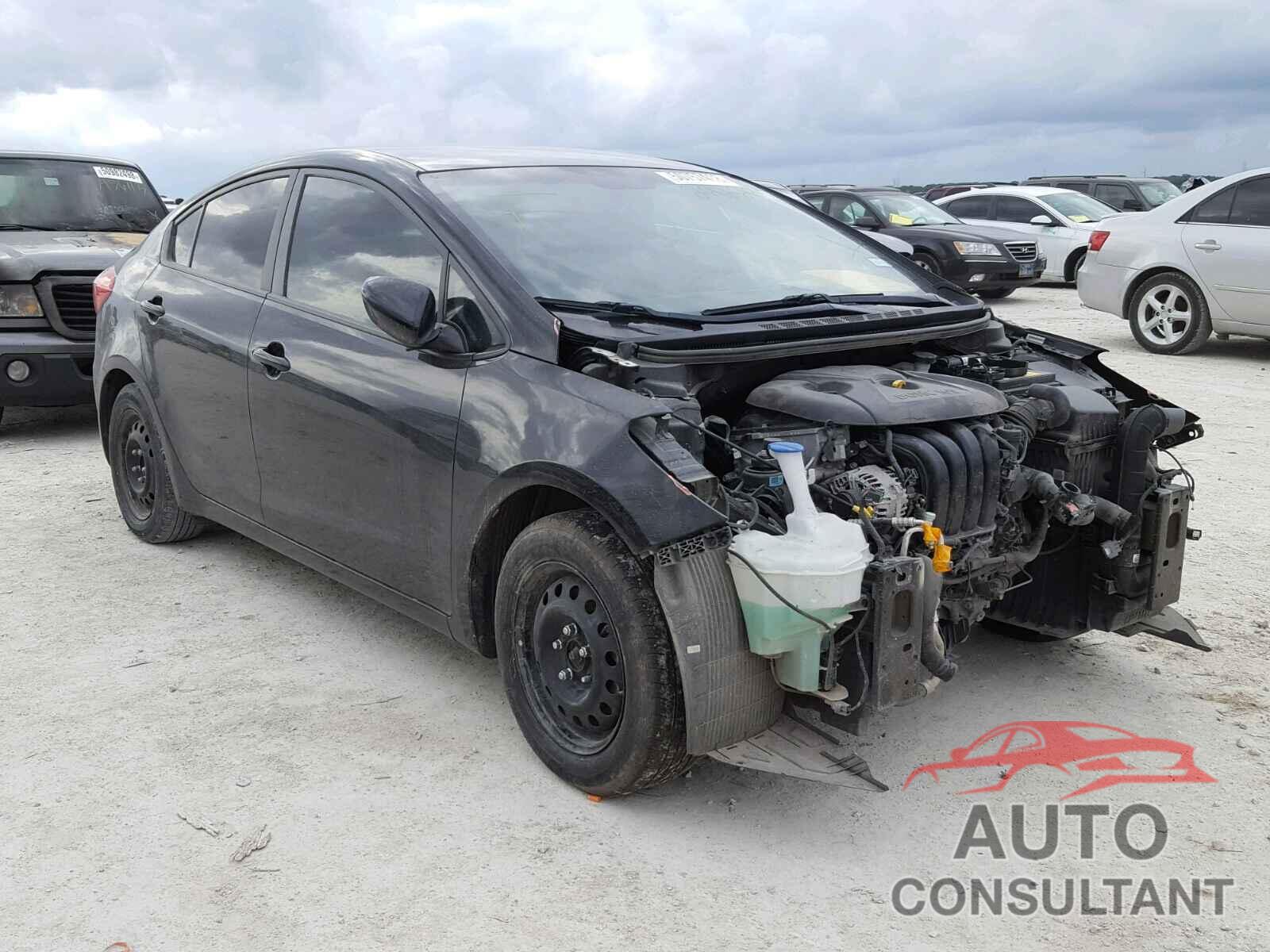 KIA FORTE 2015 - KNAFK4A67F5292298