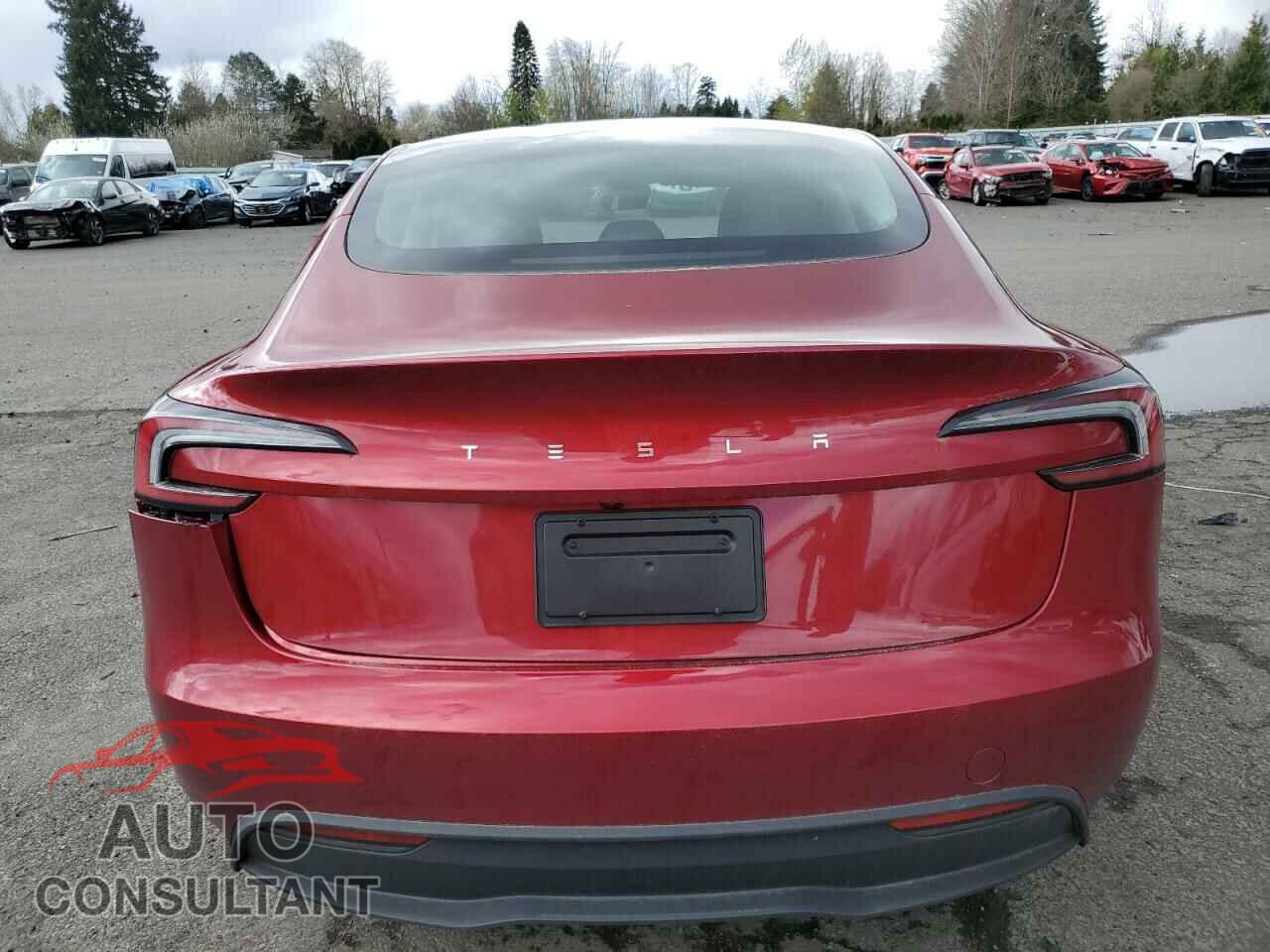 TESLA MODEL 3 2024 - 5YJ3E1EA6RF834780
