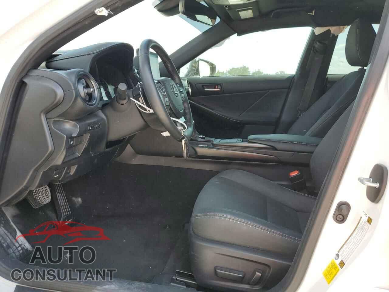 LEXUS IS 2023 - JTHCA1D27P5125889