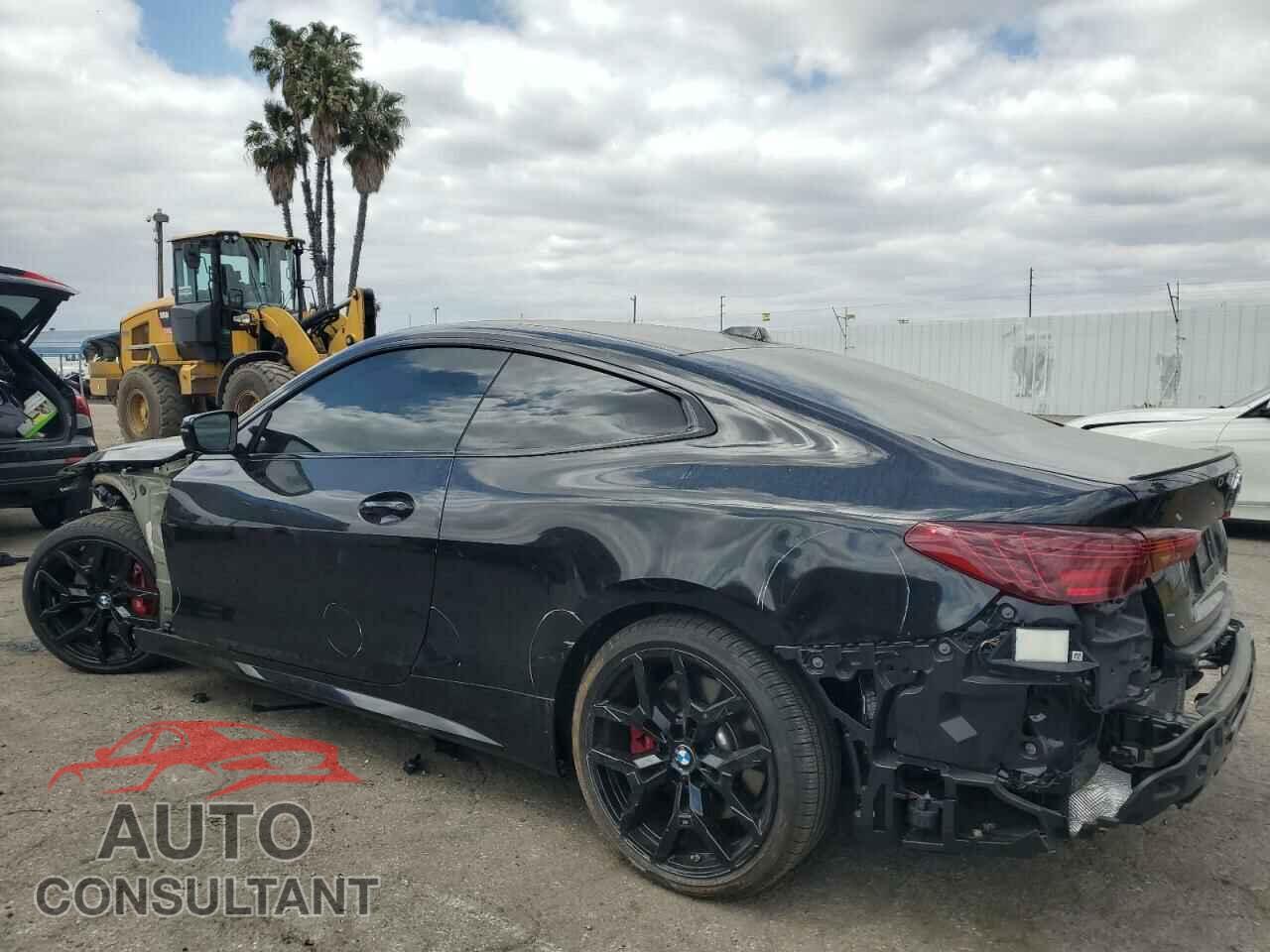 BMW M4 2025 - WBA73DA01SCS23271