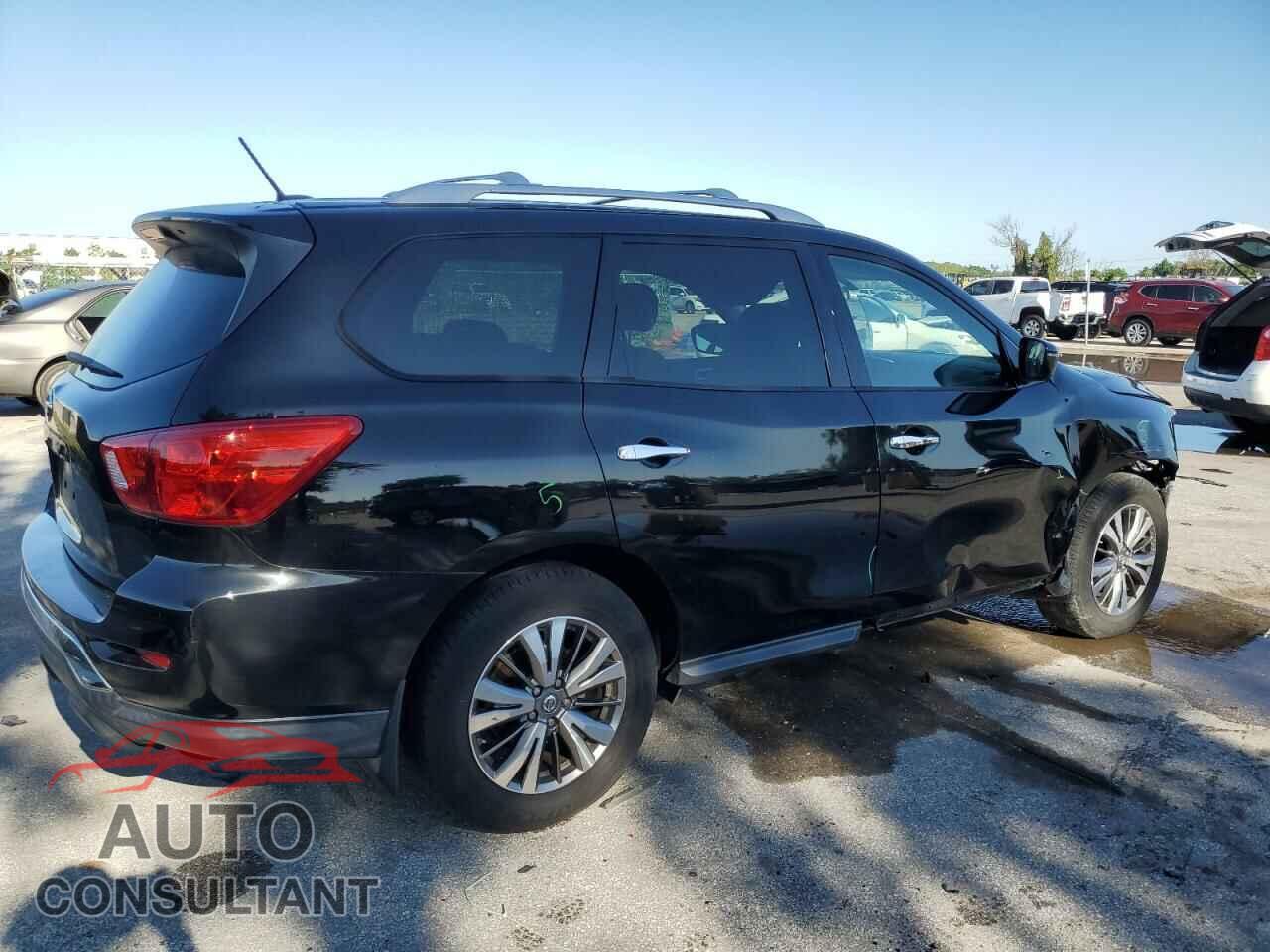 NISSAN PATHFINDER 2018 - 5N1DR2MN8JC660209