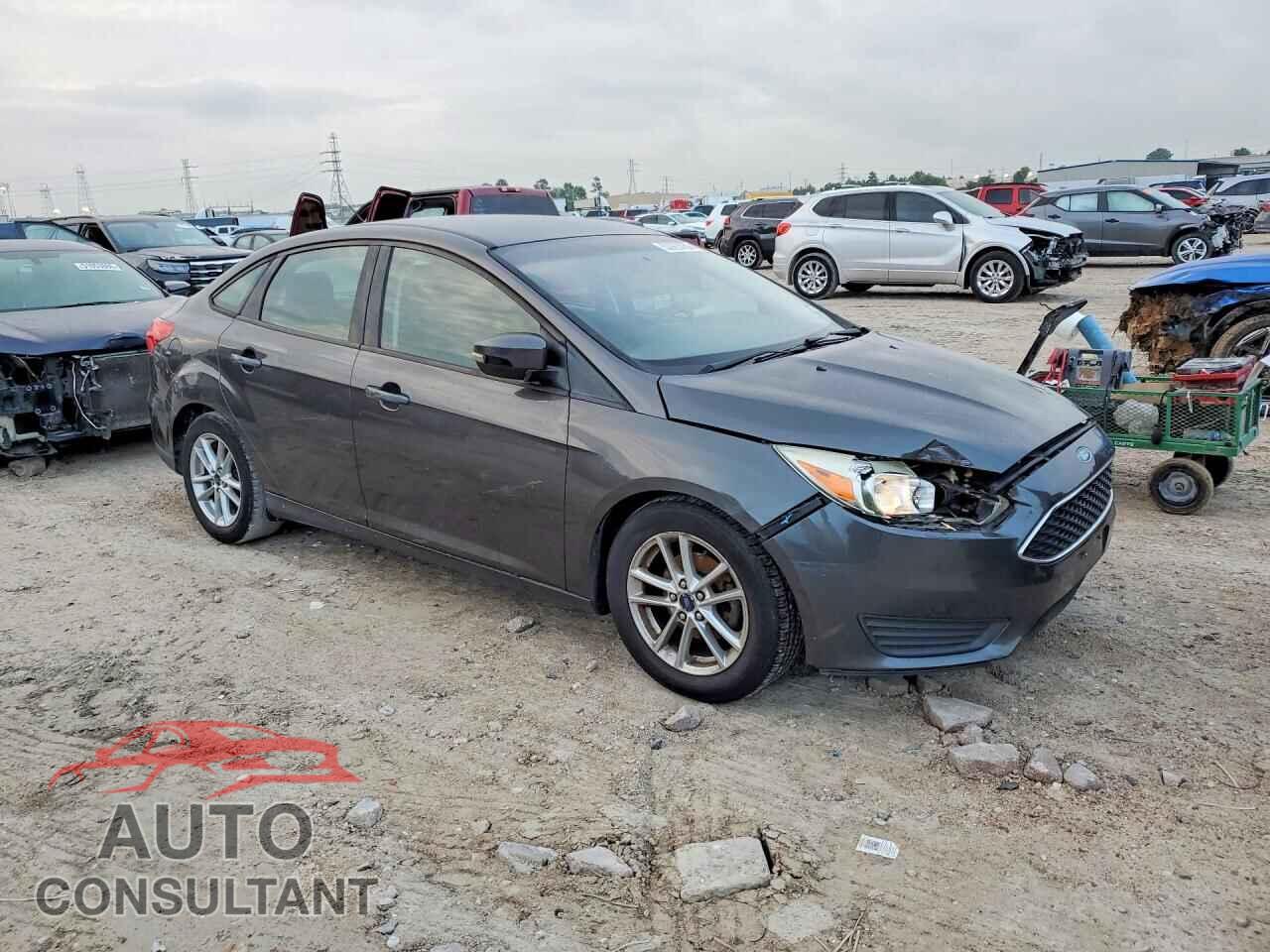 FORD FOCUS 2015 - 1FADP3F29FL323810