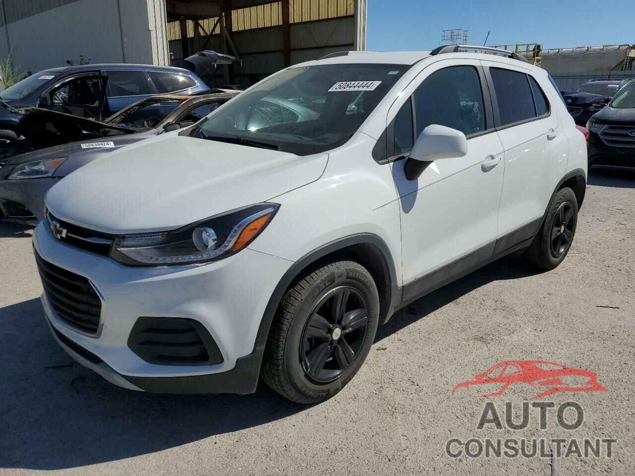 CHEVROLET TRAX 2021 - KL7CJLSB7MB359069