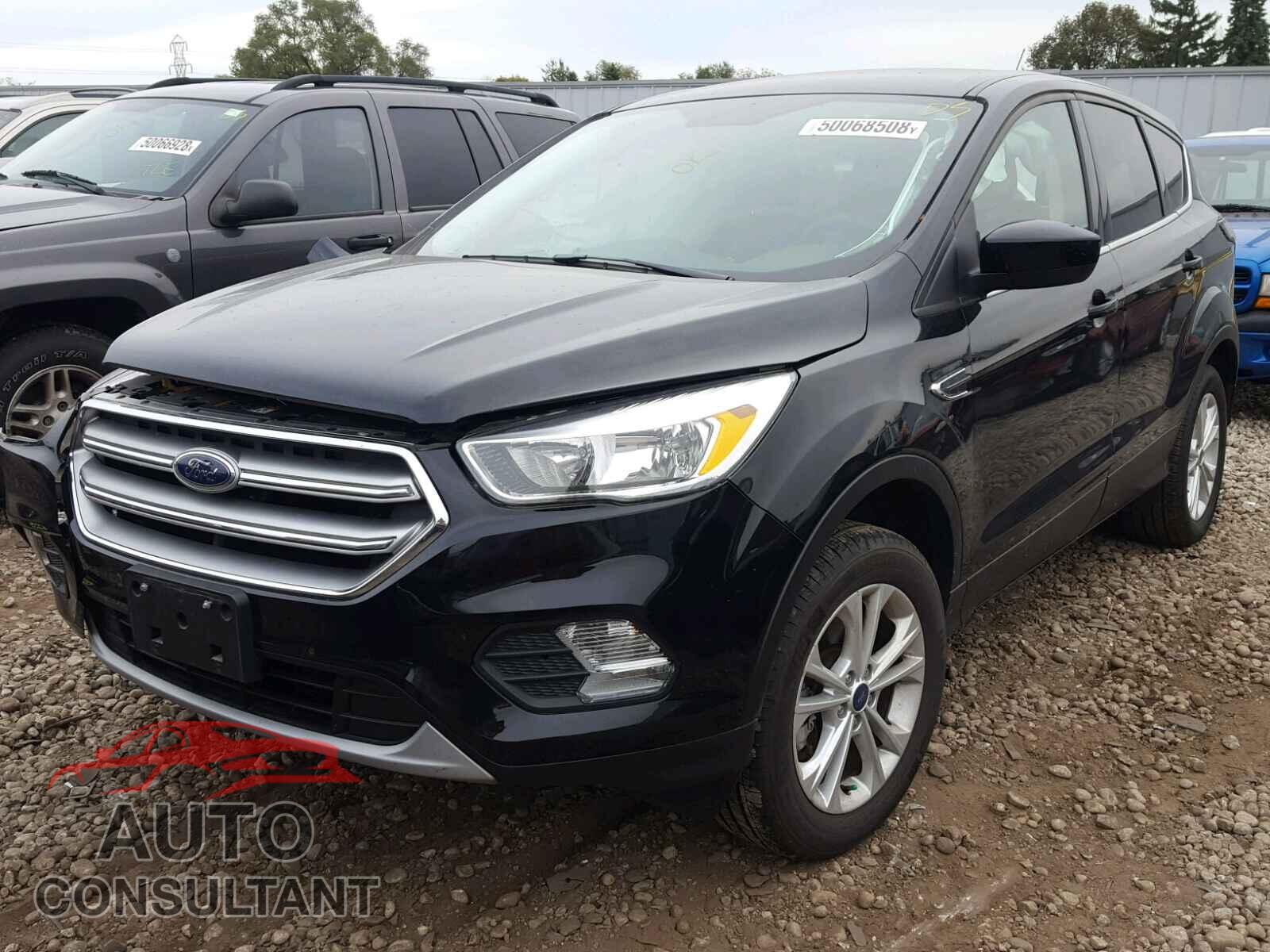 FORD ESCAPE SE 2017 - 1FMCU9GD9HUA36980