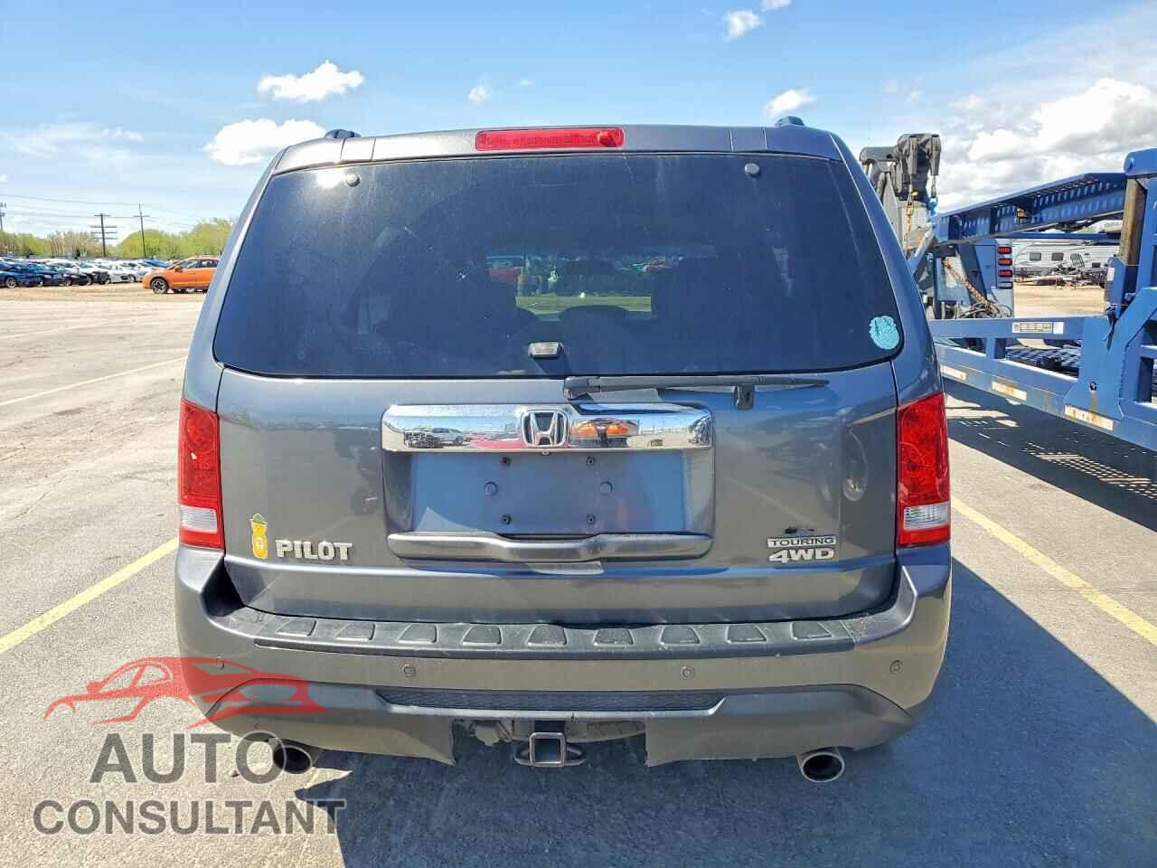 HONDA PILOT 2012 - 5FNYF4H98CB046029