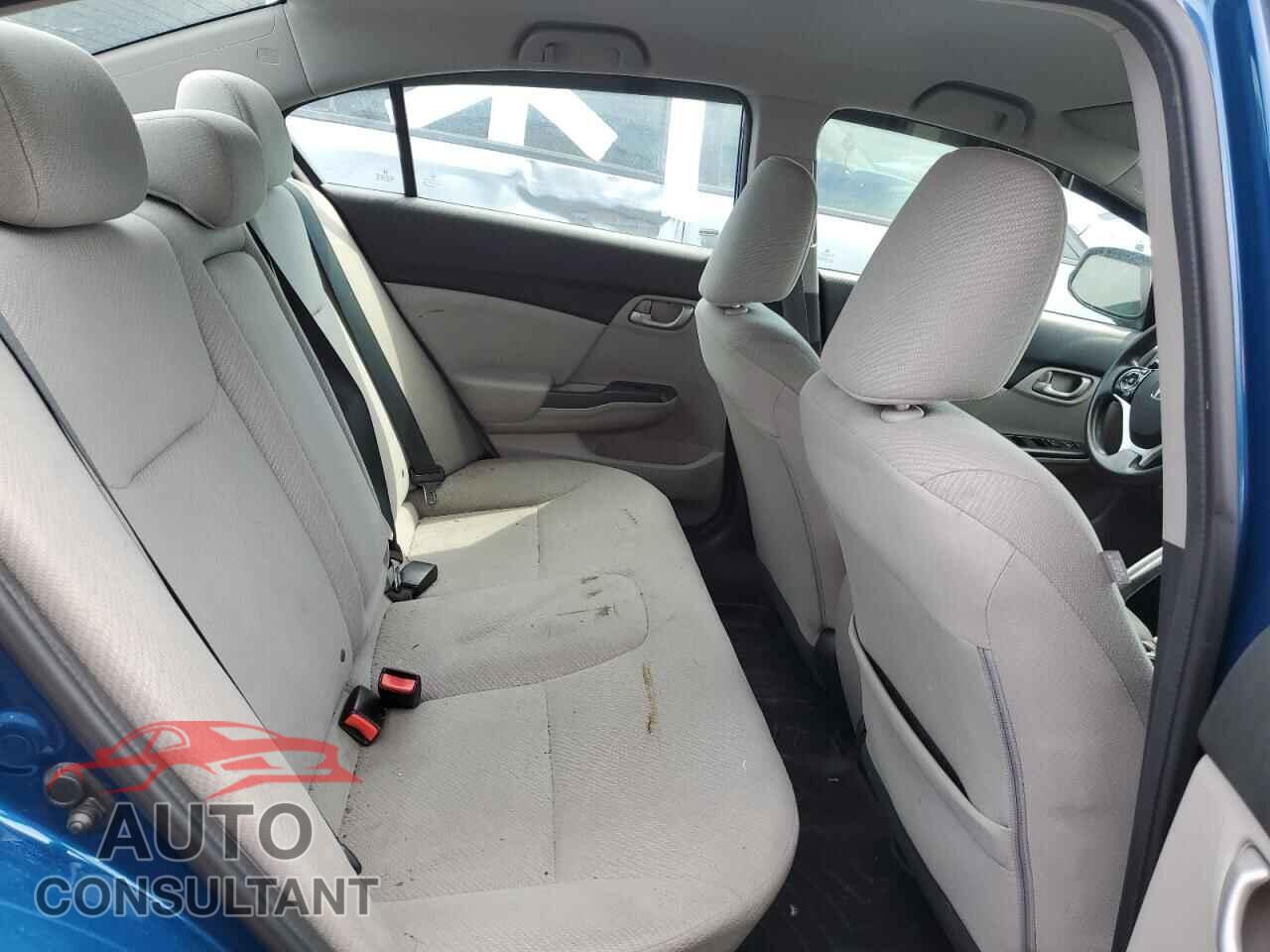 HONDA CIVIC 2013 - 2HGFB2E42DH011564