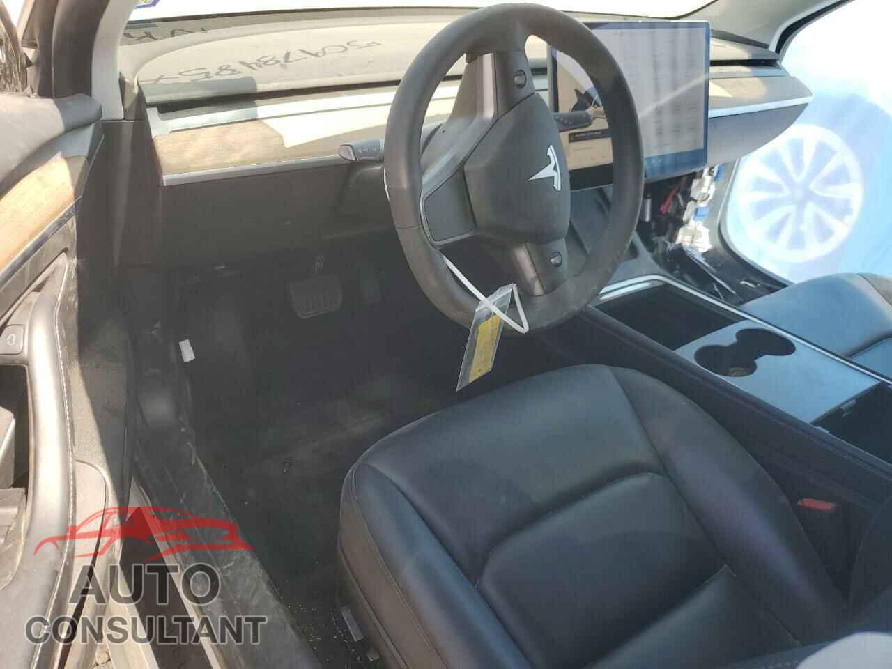 TESLA MODEL 3 2021 - 5YJ3E1EA4MF031944