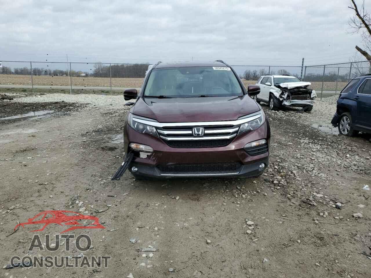 HONDA PILOT 2017 - 5FNYF6H95HB007885