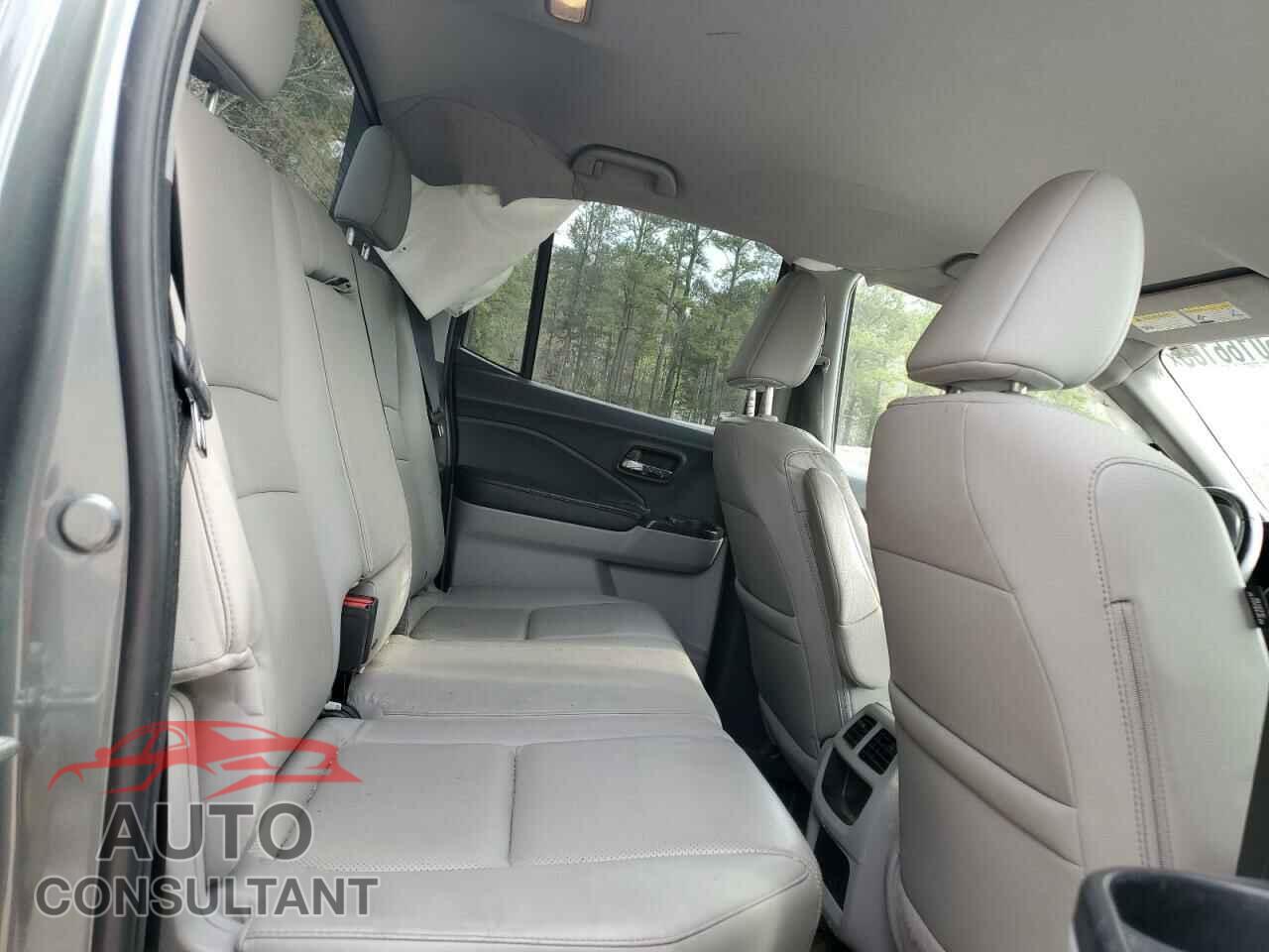 HONDA RIDGELINE 2017 - 5FPYK3F64HB026471