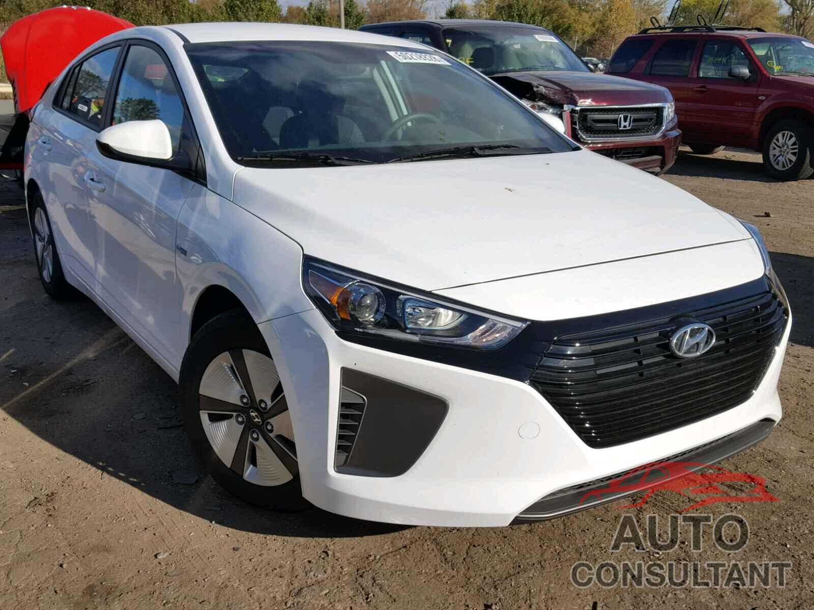 HYUNDAI IONIQ 2018 - KMHC65LC0JU060171