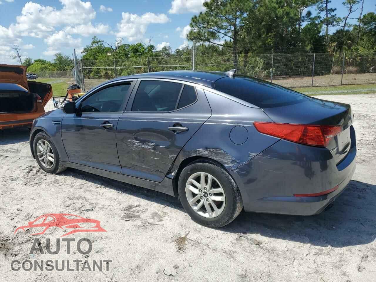 KIA OPTIMA 2011 - KNAGM4A78B5080544