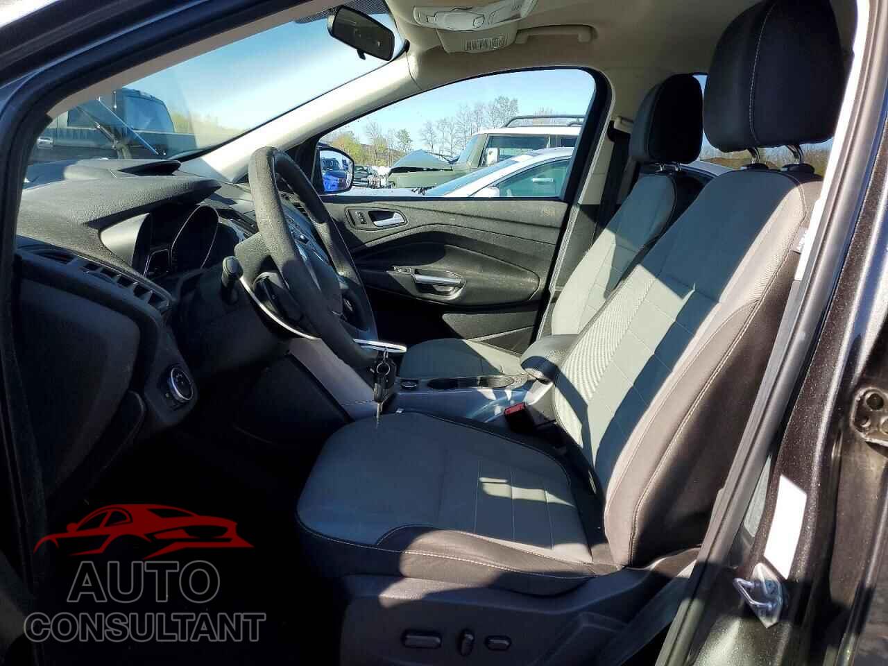 FORD ESCAPE 2016 - 1FMCU9G95GUC72679