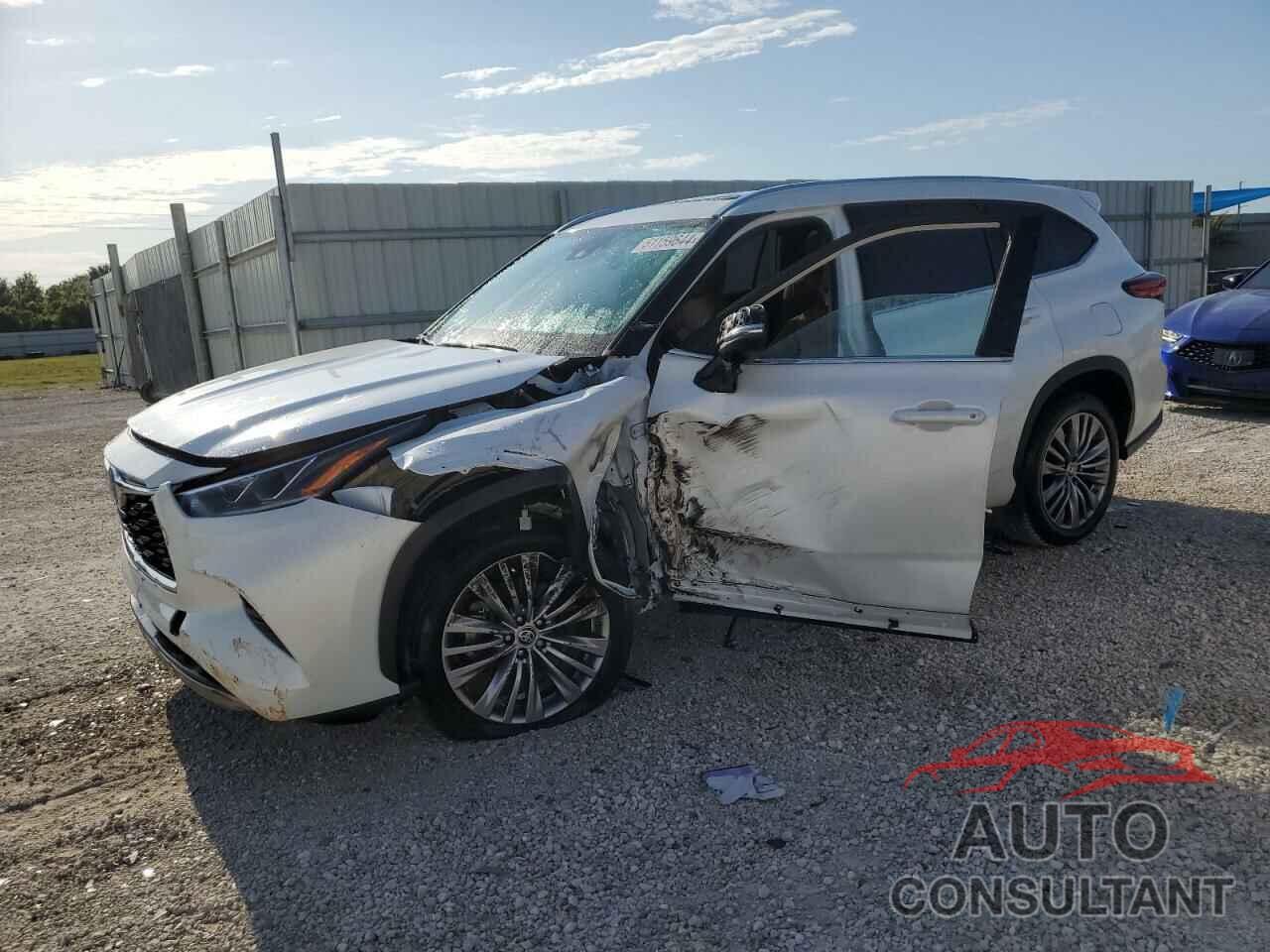 TOYOTA HIGHLANDER 2021 - 5TDFZRAH5MS067690