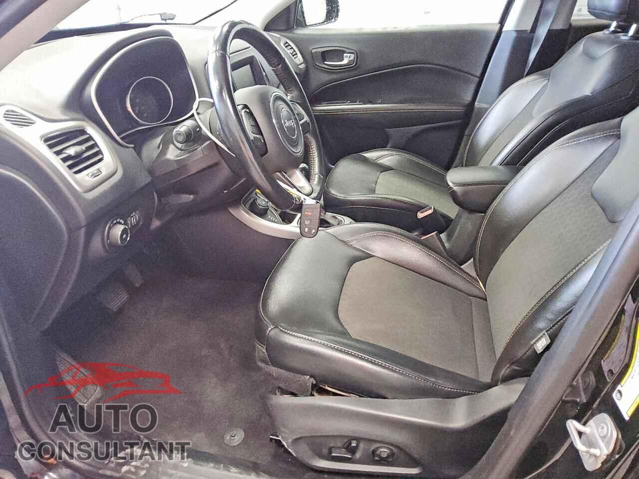 JEEP COMPASS 2018 - 3C4NJDBB5JT315311