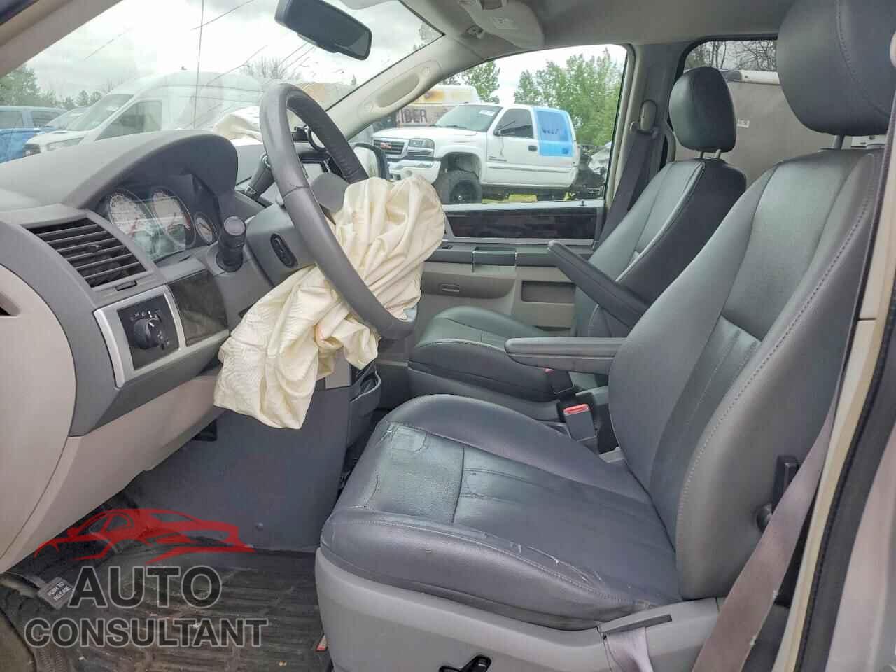 DODGE CARAVAN 2010 - 2D4RN5DX4AR139569